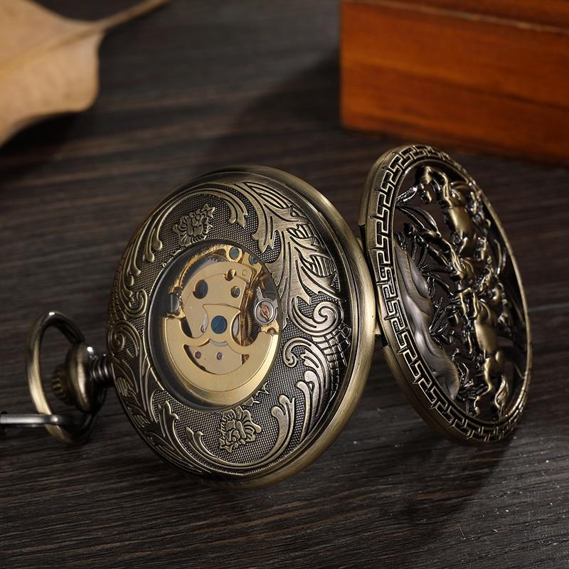 Montre à gousset mécanique à remontage manuel SUR LA THEMATIQUE DU CHEVAL Ma montre à gousset