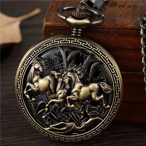 Montre à gousset mécanique à remontage manuel SUR LA THEMATIQUE DU CHEVAL Ma montre à gousset