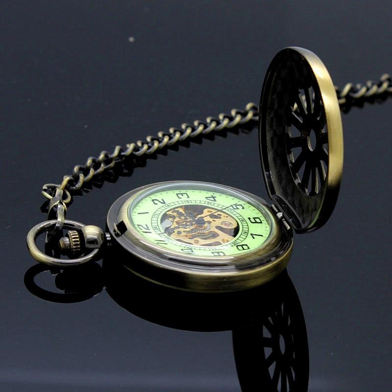 Montre à gousset mécanique à remontage manuel et cadran luminescent Ma montre à gousset