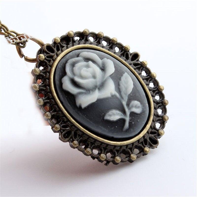 Montre pendentif discrète au style 1900 Ma montre à gousset