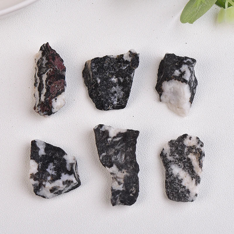 Natural Crystal Mixed Stone Amethyst Tumbled Chips Crushed Stone Healing Crystal Jewelry Making Home Decor Gold Fish Tank Stone