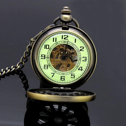 Montre à gousset mécanique à remontage manuel et cadran luminescent Ma montre à gousset