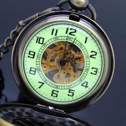 Montre à gousset mécanique à remontage manuel et cadran luminescent Ma montre à gousset