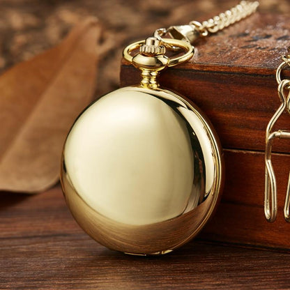 Montre à gousset mécanique à remontage manuel, boitier doré et cadrans skull Ma montre à gousset